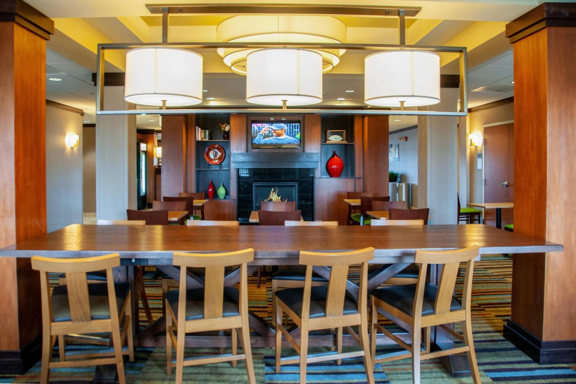 Fairfield Inn And Suites By Marriott Colorado Springs North Air Force Academy Gleneagle Bagian luar foto