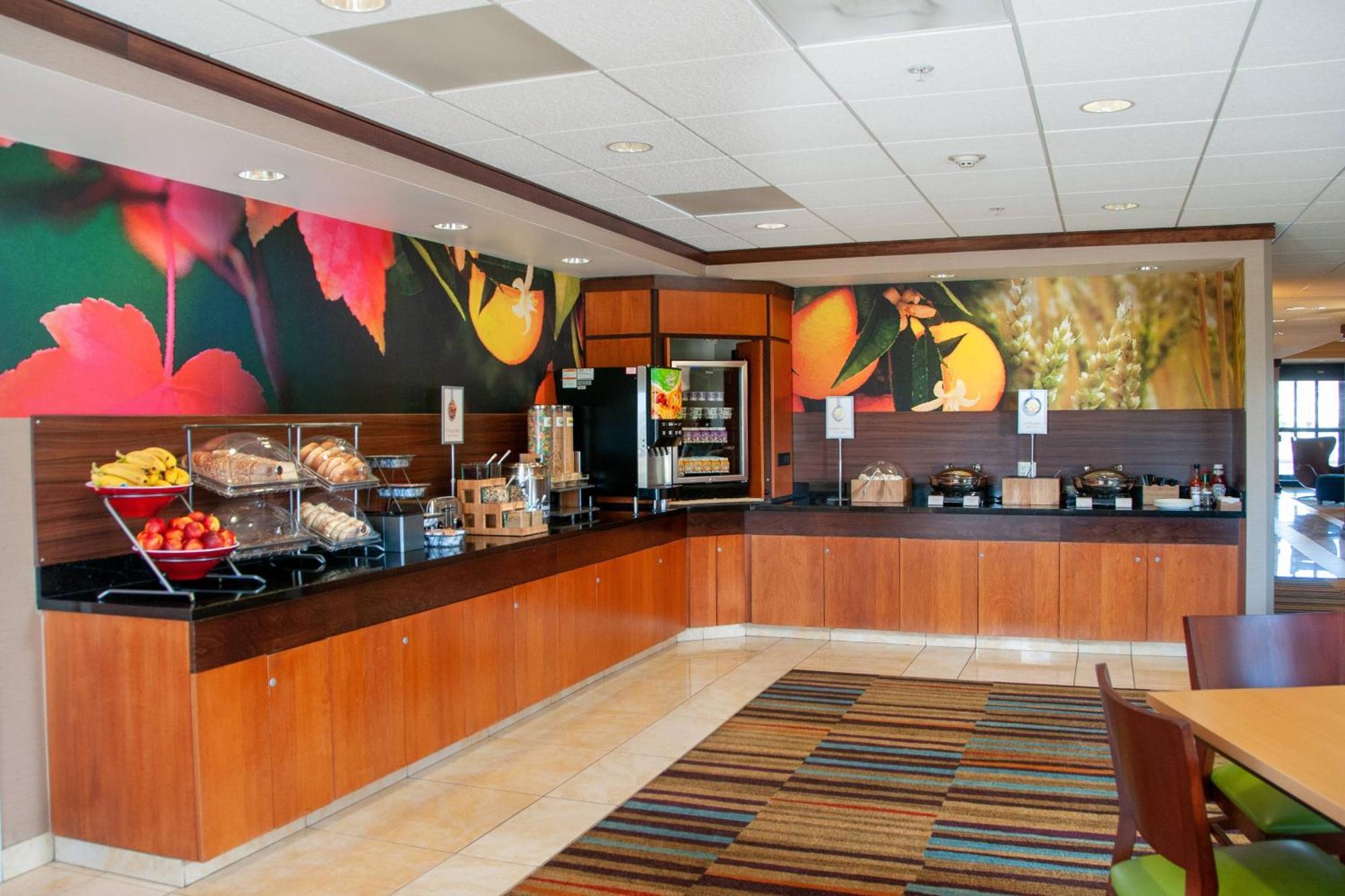 Fairfield Inn And Suites By Marriott Colorado Springs North Air Force Academy Gleneagle Bagian luar foto