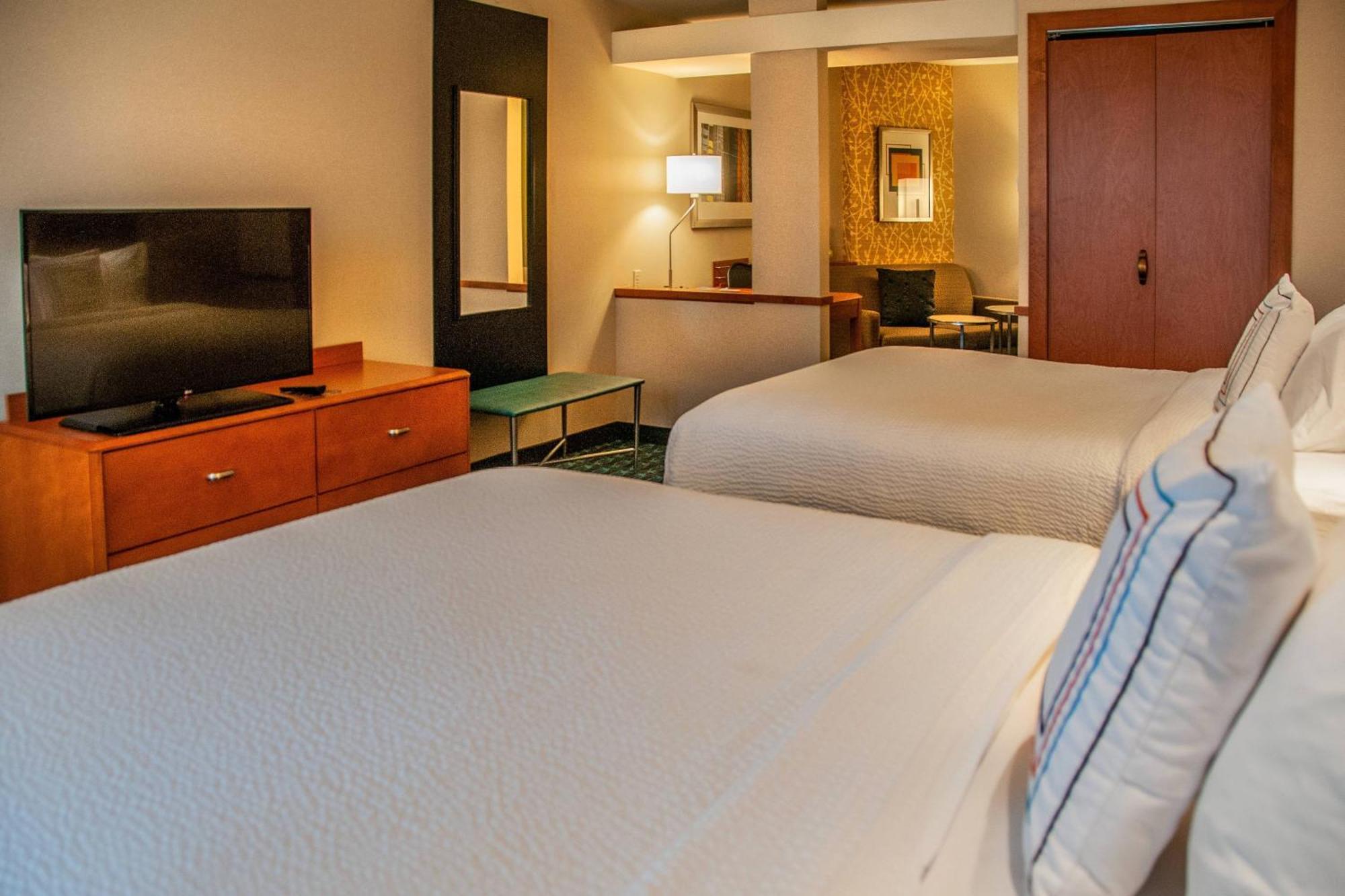 Fairfield Inn And Suites By Marriott Colorado Springs North Air Force Academy Gleneagle Bagian luar foto
